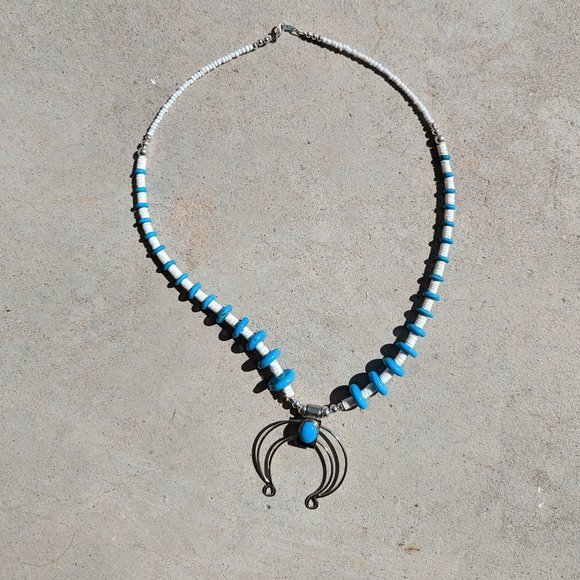 Native American Jewelry Heishi Block Turquoise Naja Pendant‎ Handmade Necklace - Picture 1 of 9